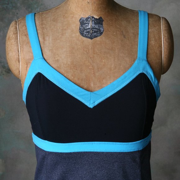 Kyodan Women's Workout Top Black and Gray with Blue Accents Color Blocking Small - Picture 2 of 8